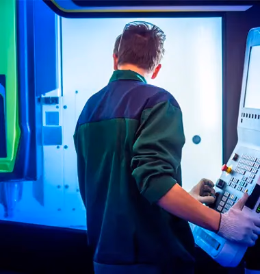 Técnicos especialistas en mecánica de piezas Técnicos especialistas en mecánica de piezas